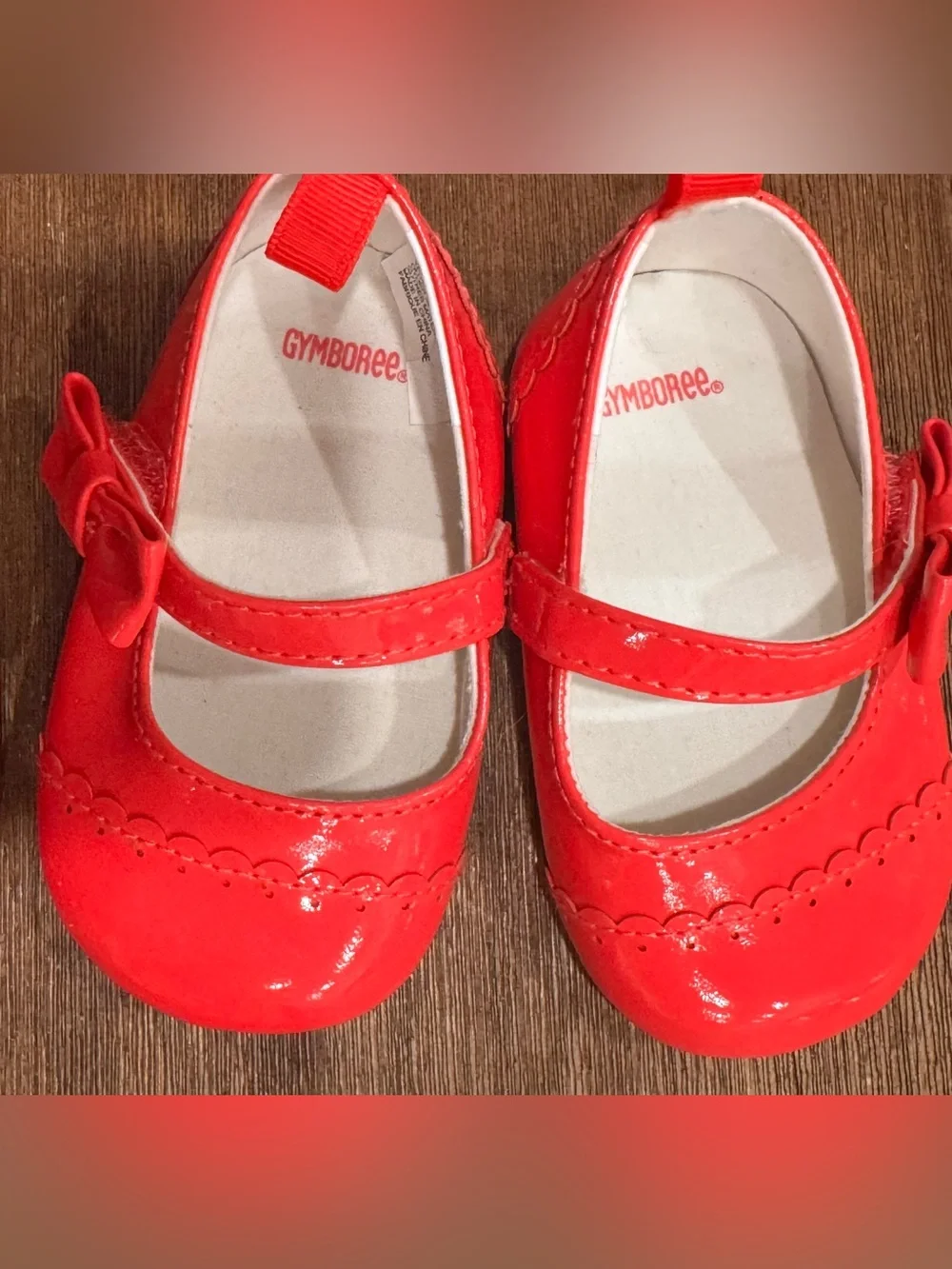 Gymboree, Old Navy etc... Lot of 5 pairs of baby shoes.